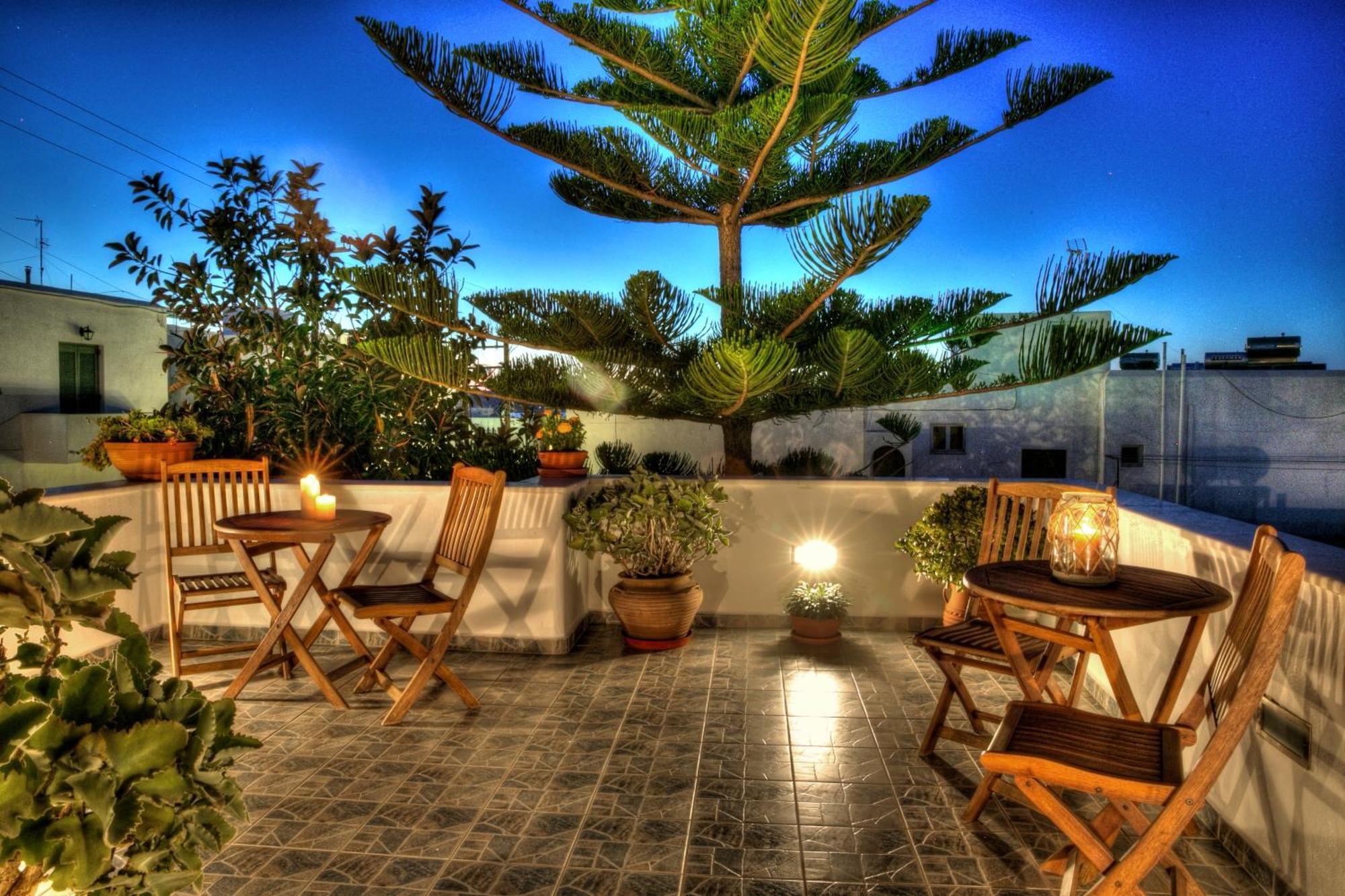 Pension Anna Naousa  Exterior photo